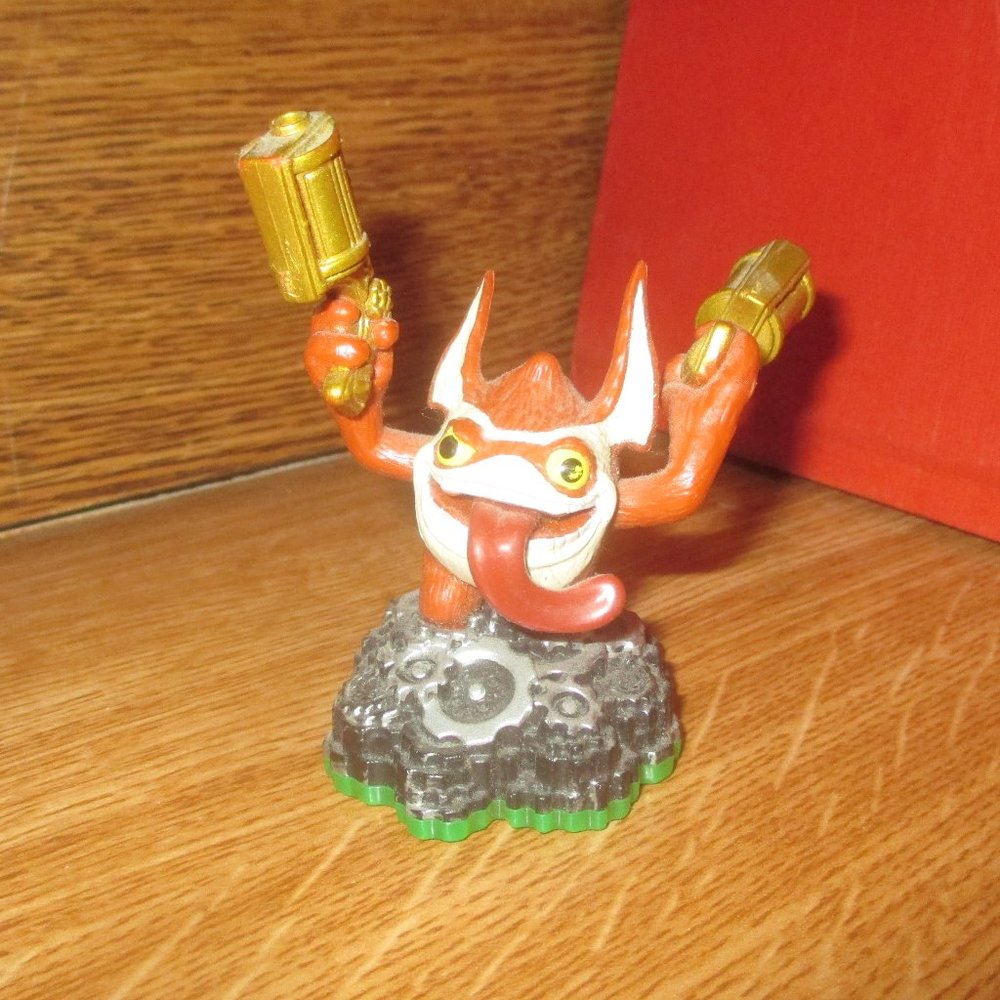 Trigger Happy from Skylanders: Spyro's Adventure Figures